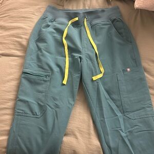 Figs scrub bottom straight leg blue color